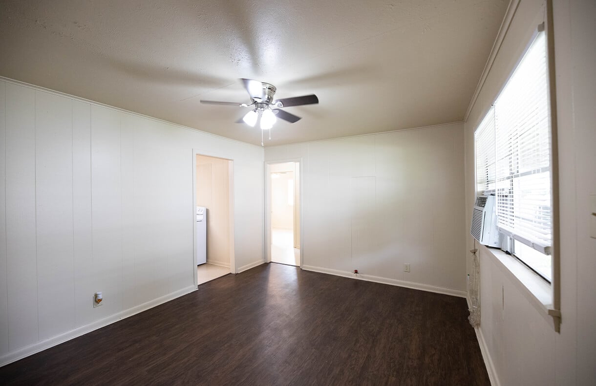 1210-14thBedroom
