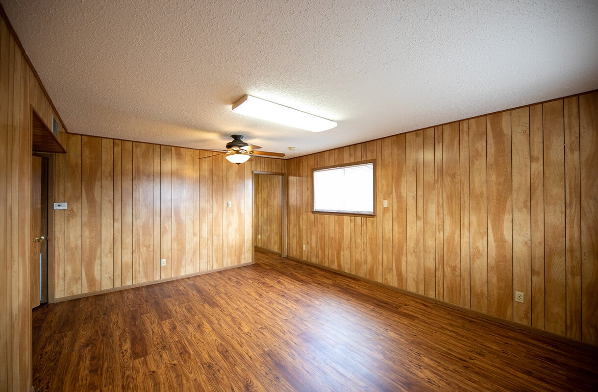 1748-RYAN-STREET-LIVING