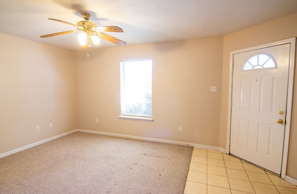 3803-COMMON-STREET-living