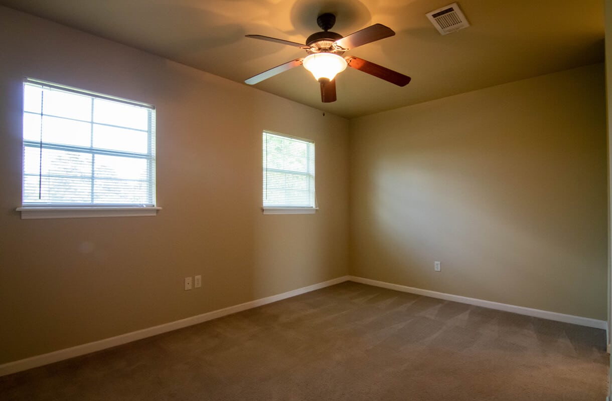 PELICAN-PLACE-TOWNHOMES-4439-BROWN-BEDROOM-2