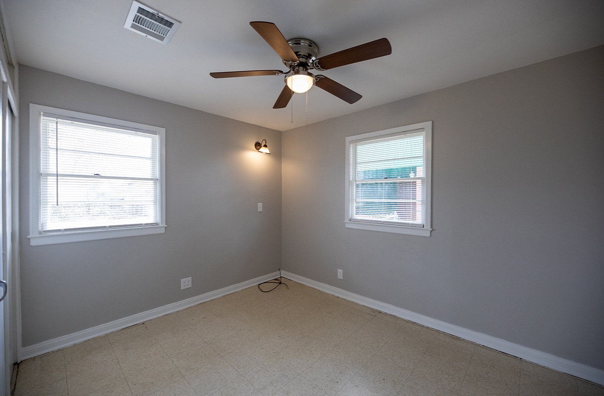 3549-TAYLOR-STREET-bedroom1
