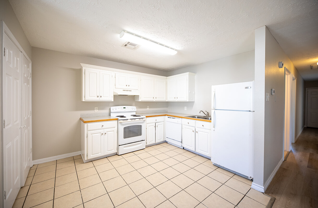 879B-SISTRUNK-kitchen