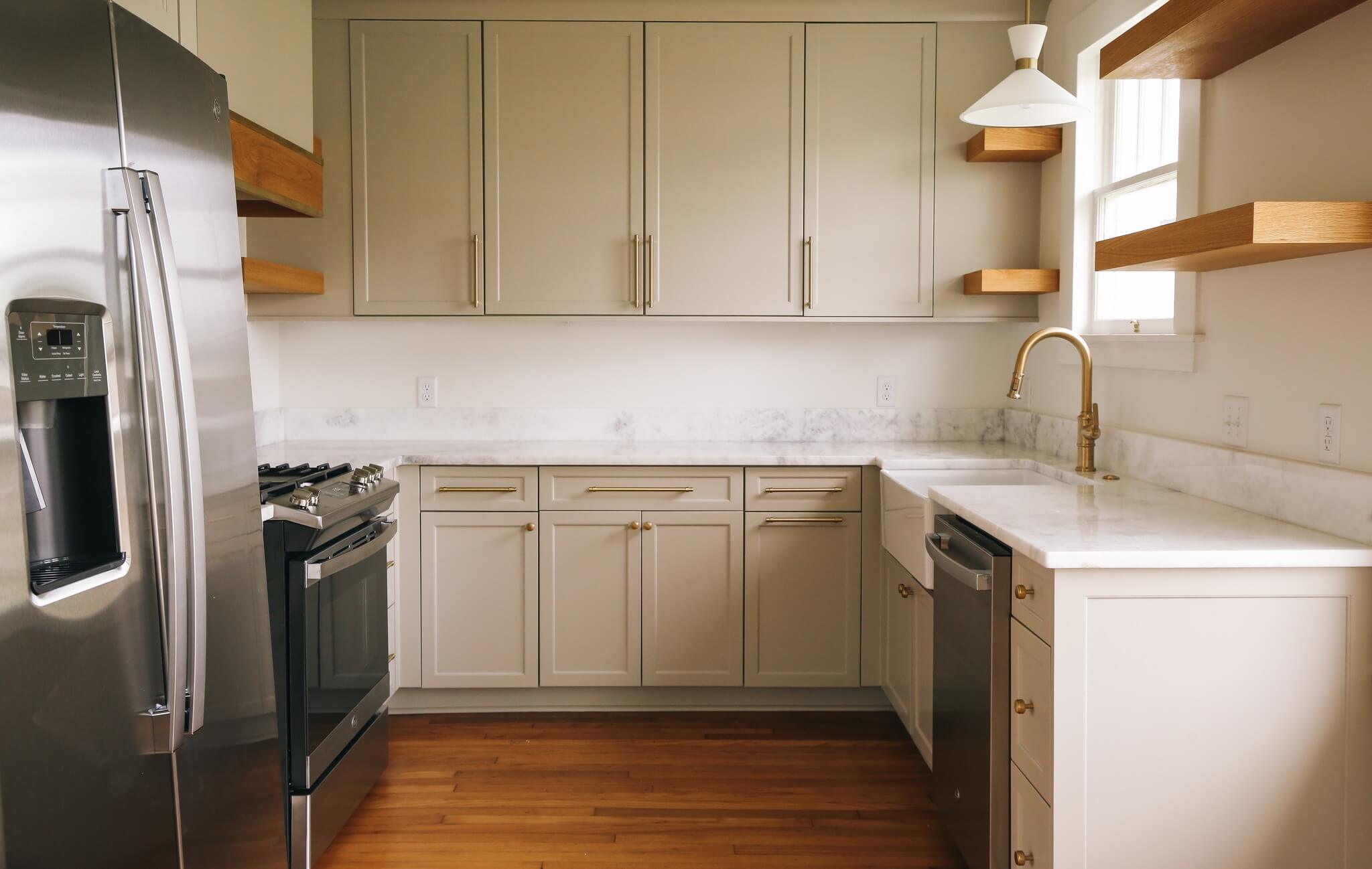 907-Iris-Street-Kitchen