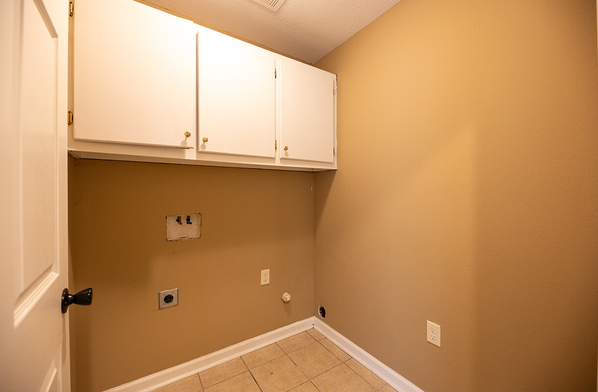 314A-FONTENOT-laundry