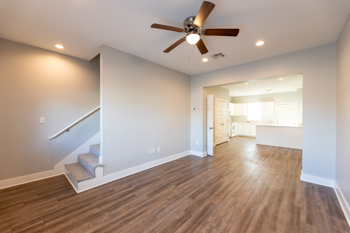 4320-LOUISIANA-UNIT7-living