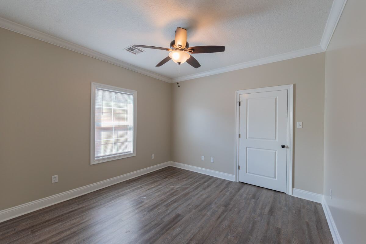 805-ROYAL_STREET-bedroom3