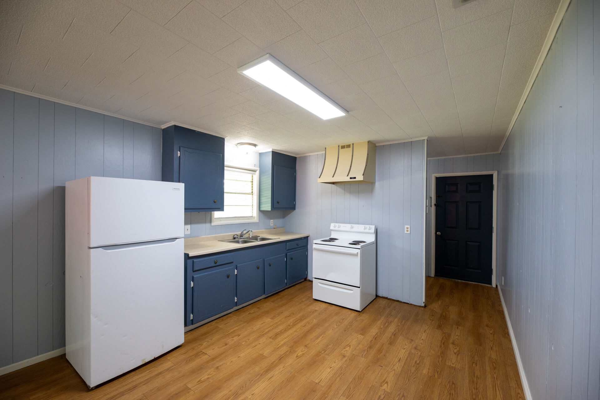 1280-SISTRUNK-UNIT-1-kitchen