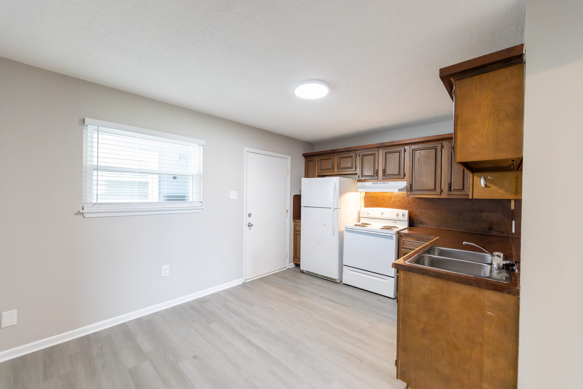 104-W-10TH-STREET-kitchen-living